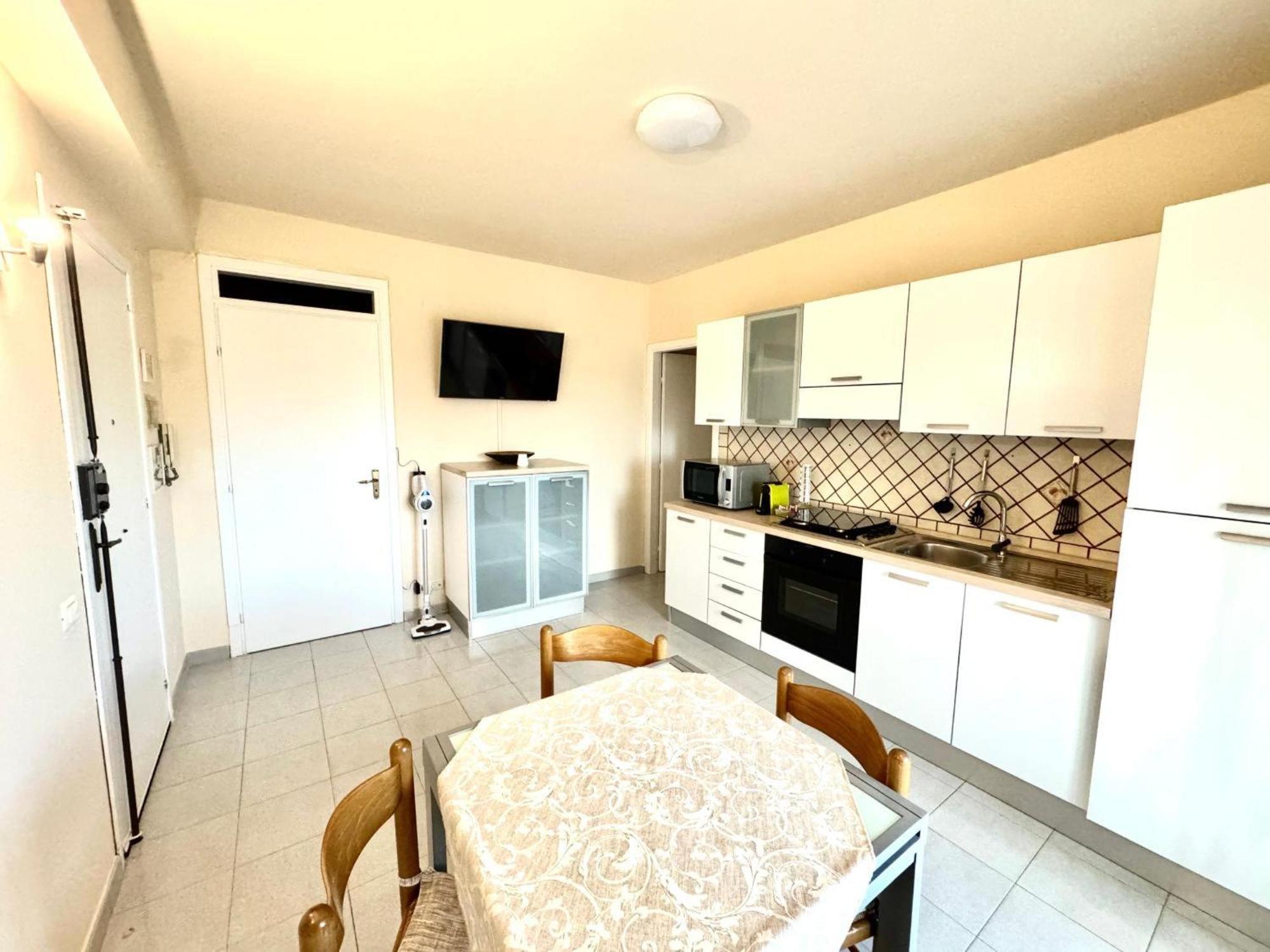 Chiara Home Apartment 지아르디니낙소스 외부 사진